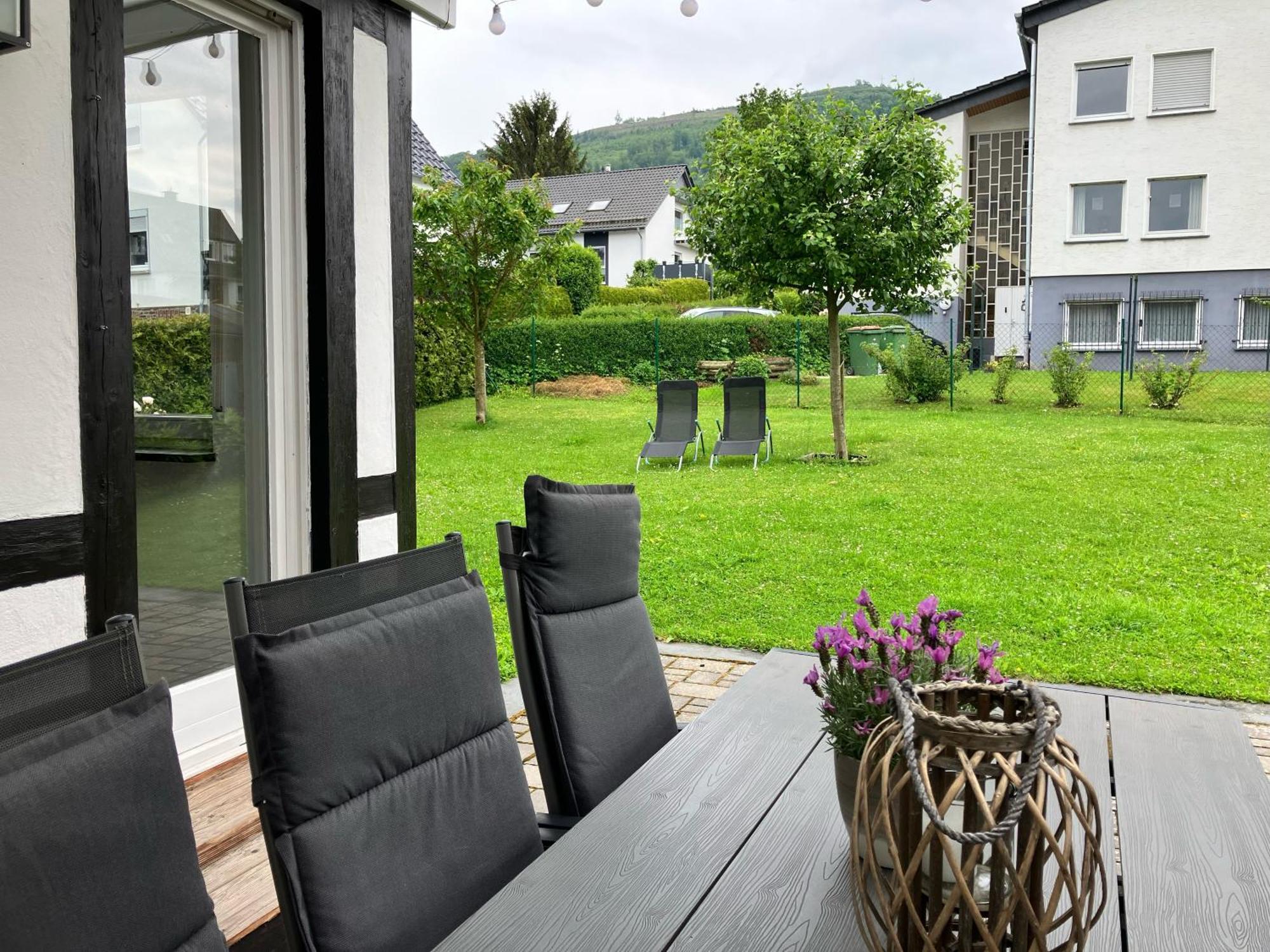 Landhaus Augenblicke In Olsberg - Modernes Ferienhaus Mit Garten Exterior foto